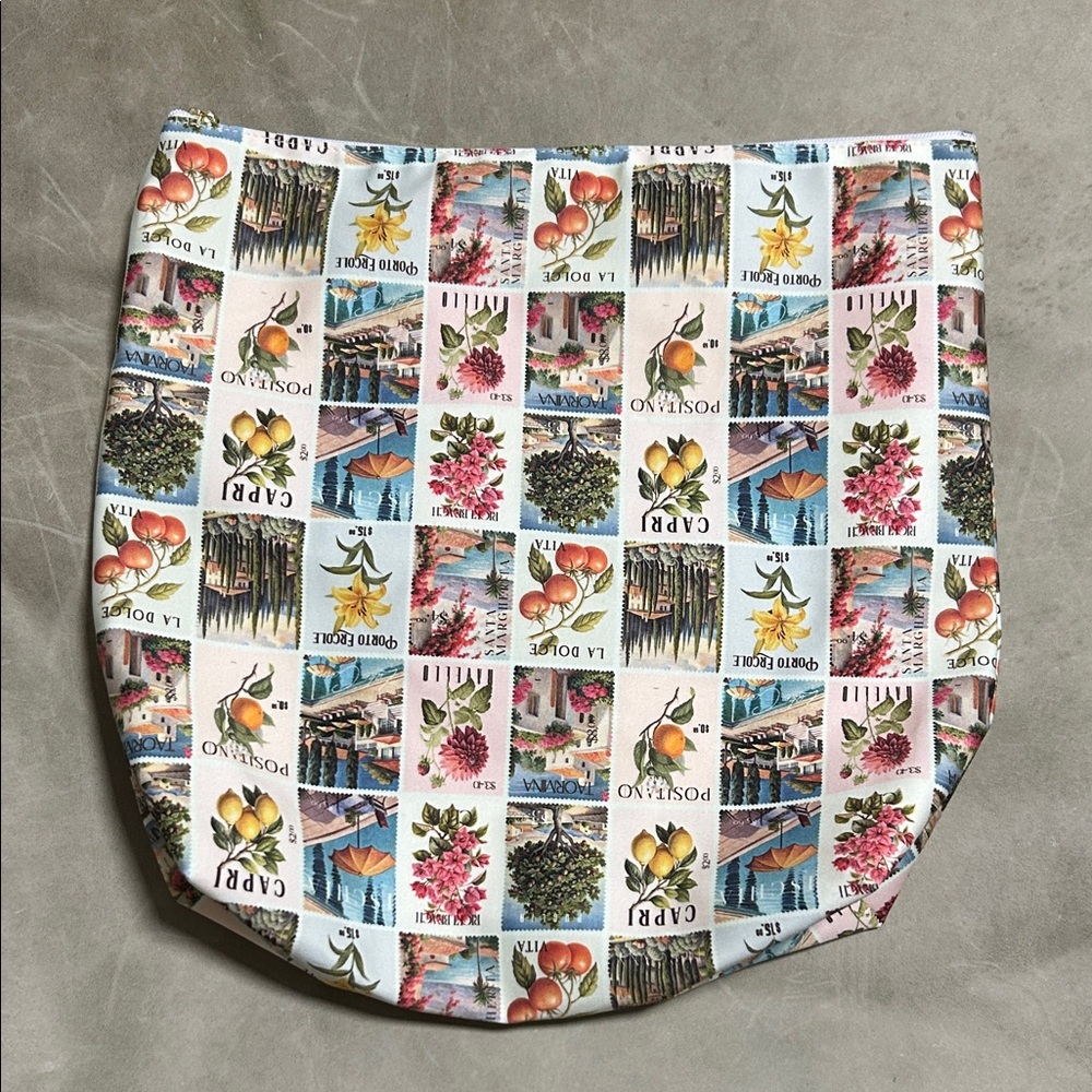Printed Coastal Stamp-Pattern Tote Bag - White